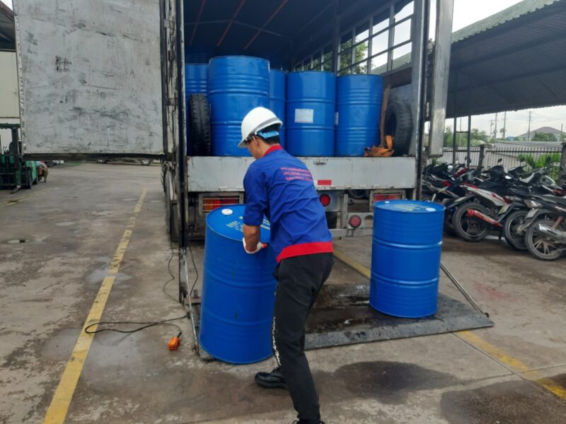 Quy trình vận chuyển hóa chất an toàn và chuyên nghiệp