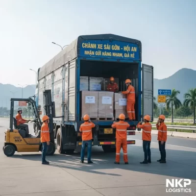 Dựa trên tiêu đề 'Chành Xe Sài Gòn Hội An | Nhận Gửi Hàng Nhanh, Giá Rẻ', dưới đây là 5 từ khóa ảnh độc đáo: