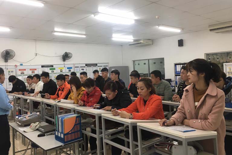 Khi nào doanh nghiệp nên sử dụng dịch vụ cung ứng lao động?