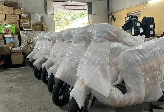 Tại sao cần vận chuyển xe máy Bắc Nam thay vì tự lái?