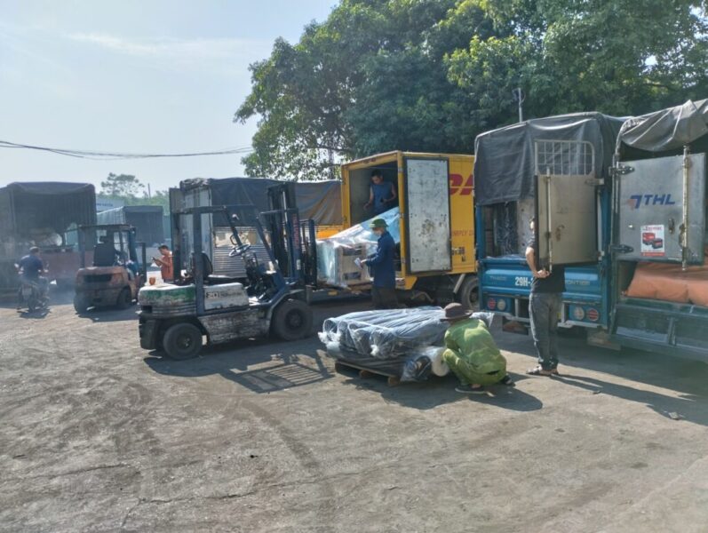 Báo giá dịch vụ vận chuyển hàng hóa Bình Dương mới nhất 2025 Báo giá dịch vụ vận chuyển hàng hóa Bình Dương mới nhất 2025